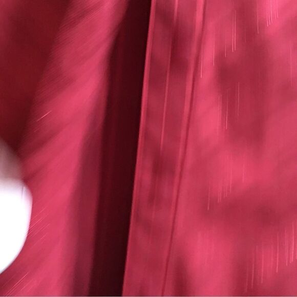 EAST 5th Deep cherry red metallic Button down - Picture 3 of 5